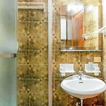 Apartment In Cervinia With Ski Access Апартаменти
