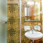 Apartment In Cervinia With Ski Access Апартаменти