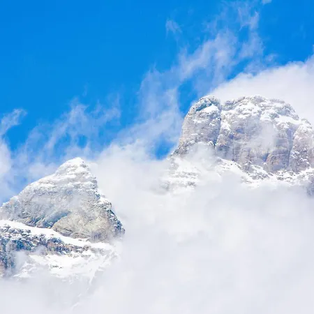 Apartment In Cervinia With Ski Access