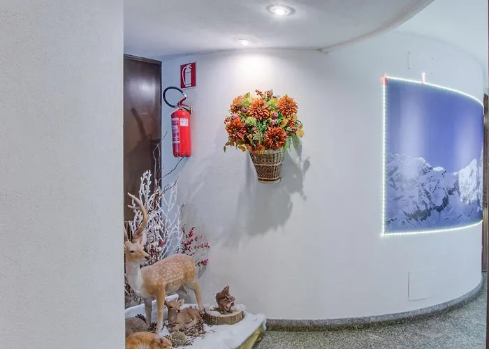 Apartment In Cervinia With Ski Access 公寓