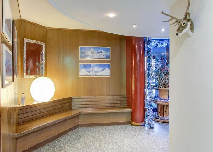 Apartment In Cervinia With Ski Access Lejlighed *