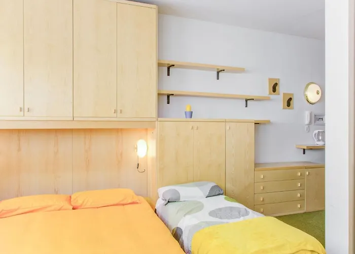 Apartment In Cervinia With Ski Access