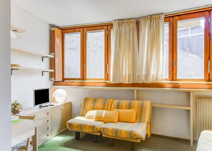 Apartment In Cervinia With Ski Access 公寓